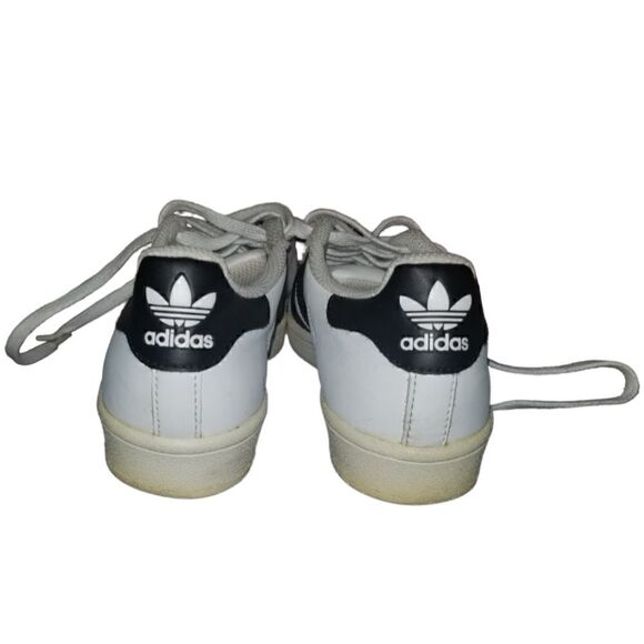 Girls Adidas Super Star   - Picture 4 of 5